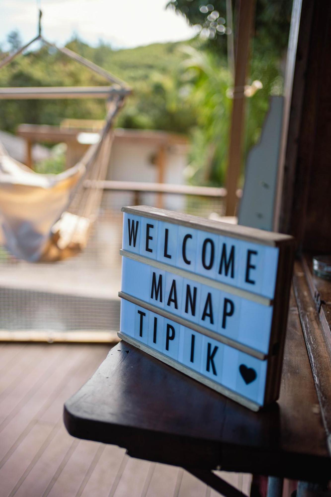 L'Insolite Manap'Tipik แซ็ง-โฌเซฟ ภายนอก รูปภาพ